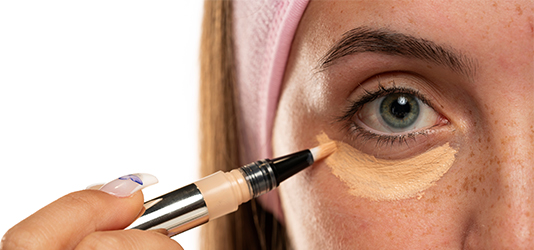 Cómo pintarse los ojos para que se vean más grandes