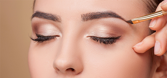 Cómo pintarse los ojos para que se vean más grandes