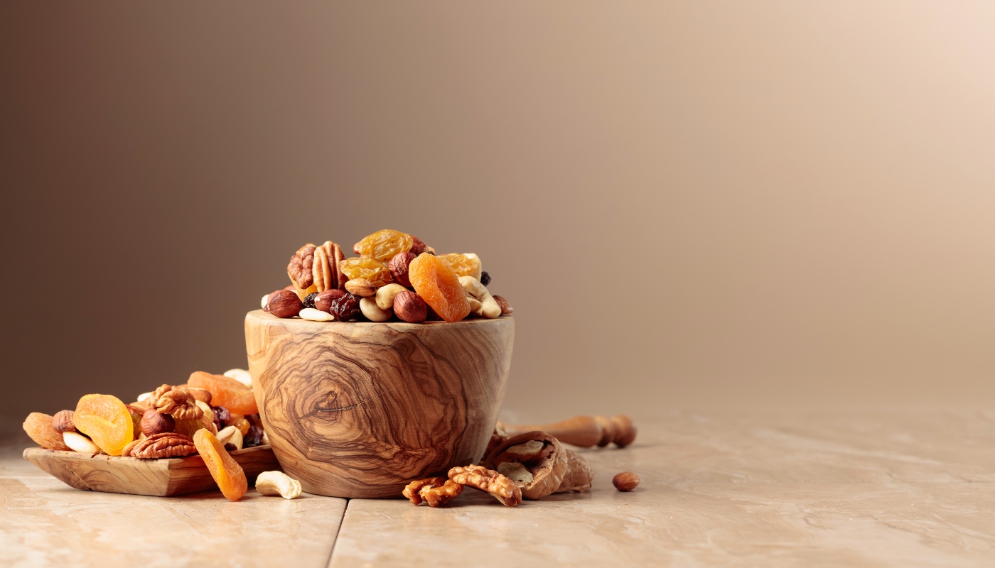 BOLITAS ENERGÉTICAS DE FRUTOS SECOS Y FRUTAS