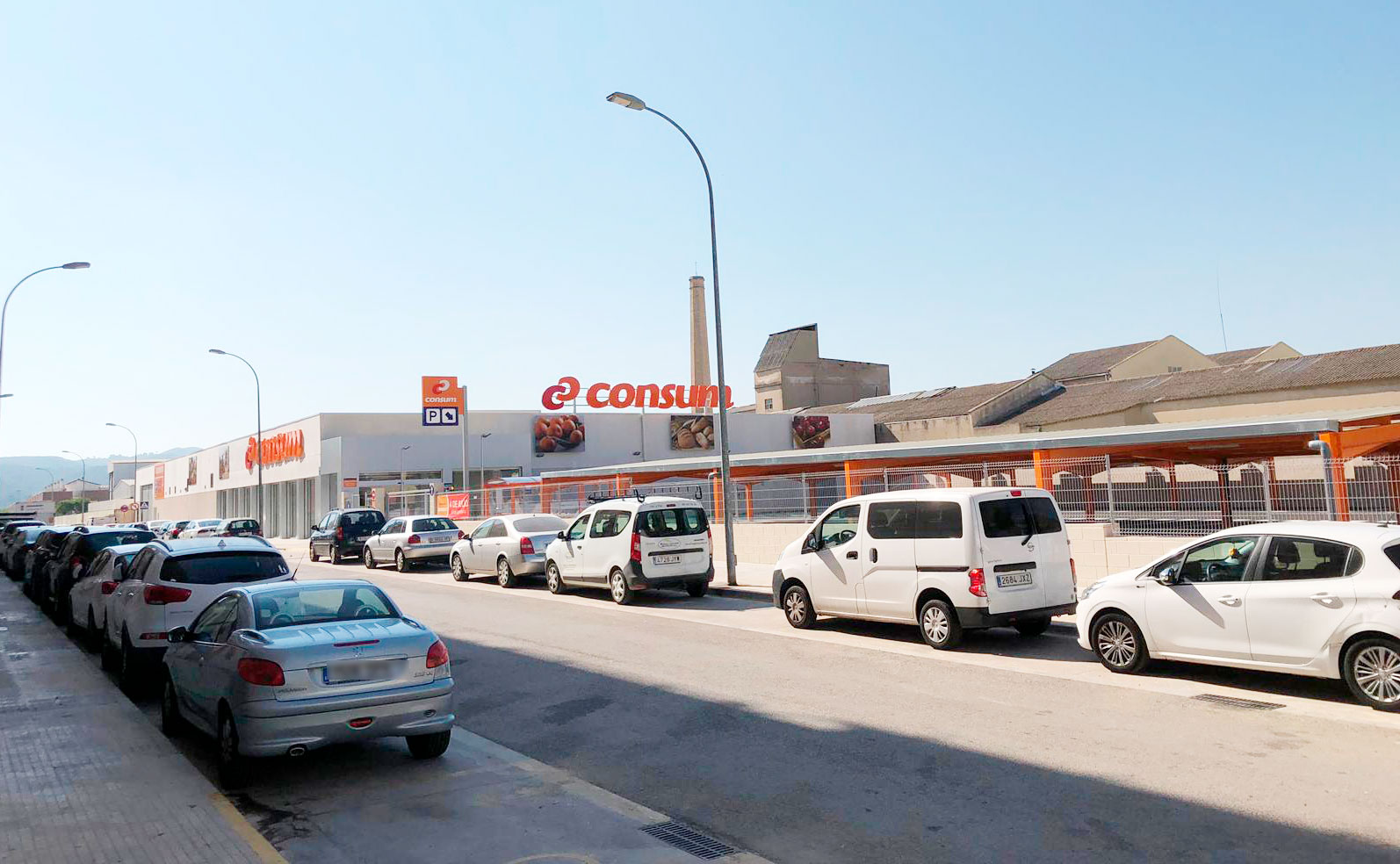 Consum abre en Carcaixent (Valencia) un nuevo supermercado ecoeficiente, el sexto del año Consum abre en Carcaixent (Valencia) un nuevo supermercado ecoeficiente, el sexto del año