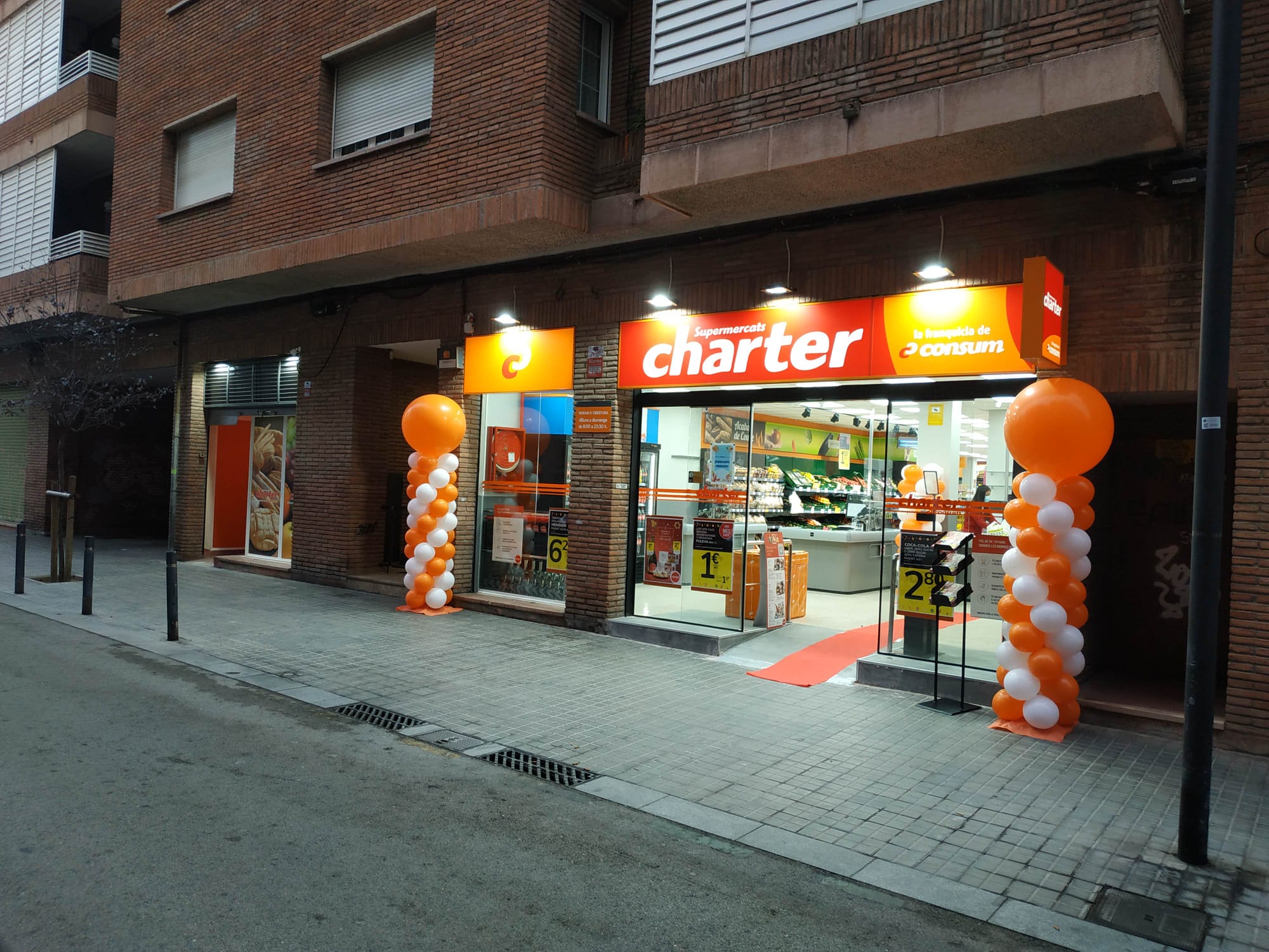 Charter obri un nou supermercat a l’Hospitalet de Llobregat Charter obri un nou supermercat a l'Hospitalet de Llobregat