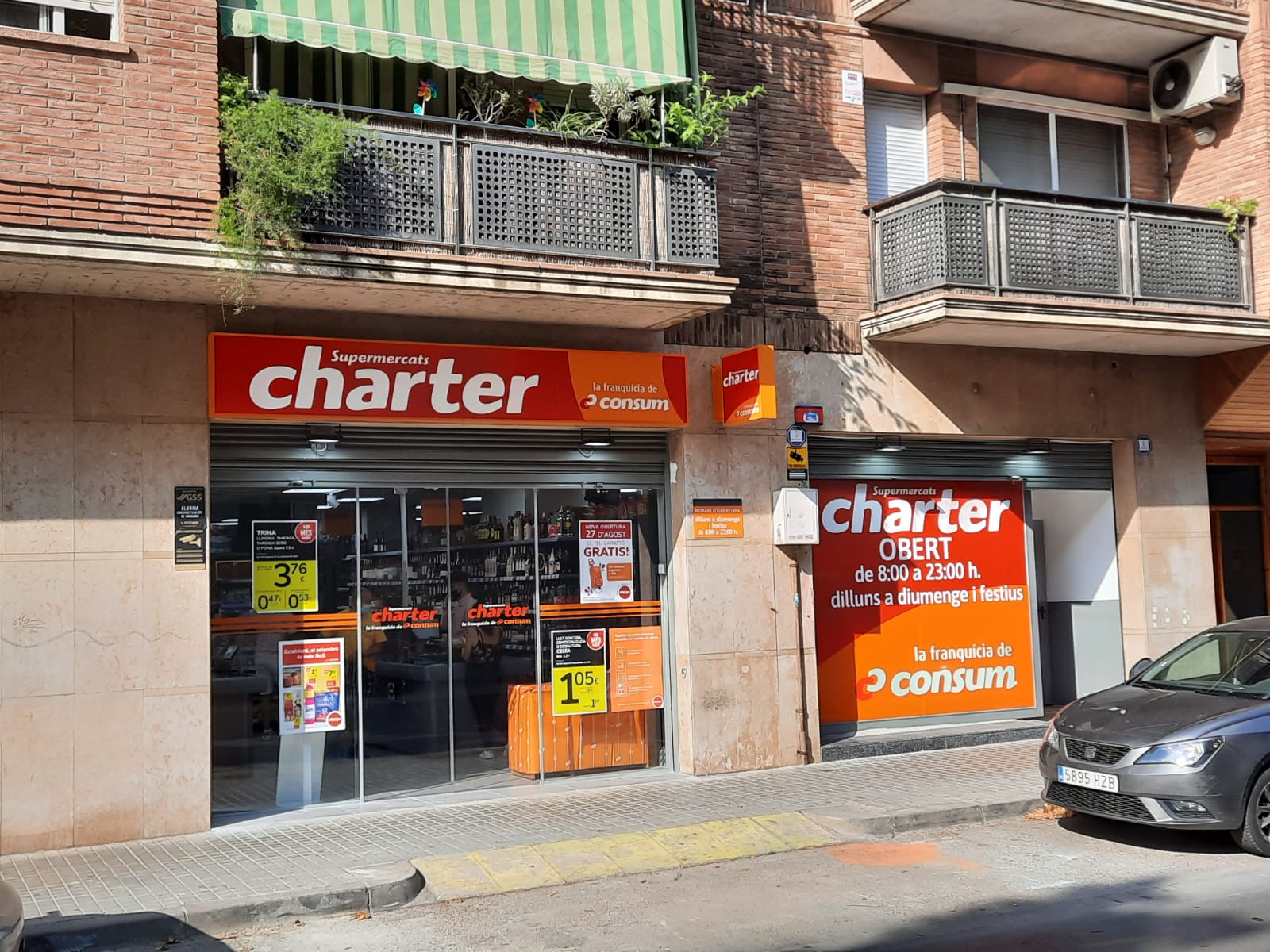 Charter inaugura dos nous supermercats a les províncies d’Alacant i Barcelona (foto) Charter inaugura dos nous supermercats a les províncies d'Alacant i Barcelona (foto)