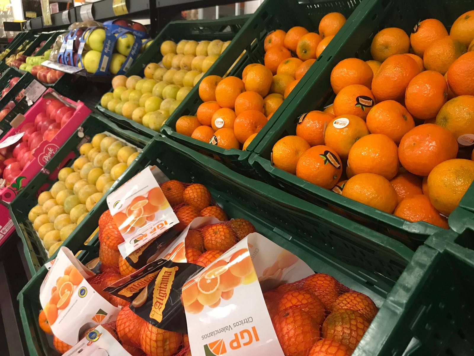 Consum comprarà més de 10.200 tones de mandarines i taronges nacionals en la campanya 2021-22 Consum comprarà més de 10.200 tones de mandarines i taronges nacionals en la campanya 2021-22