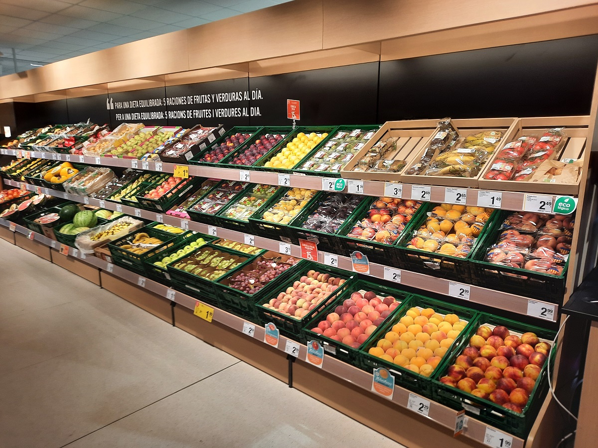 Consum augmenta un 2% les compres de fruita de pinyol a productors murcians fins als 1,02 milions de quilos Consum augmenta un 2% les compres de fruita de pinyol a productors murcians fins als 1,02 milions de quilos