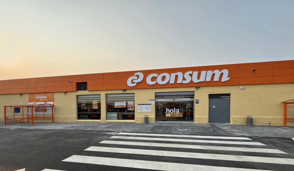 Nueva tienda Consum en el centro comercial Torreta Florida de Torrevieja.